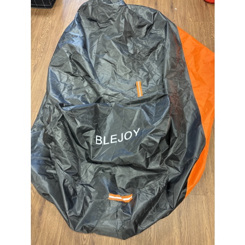 LG7 ts Blejoy outdoor bike cover (in bag)