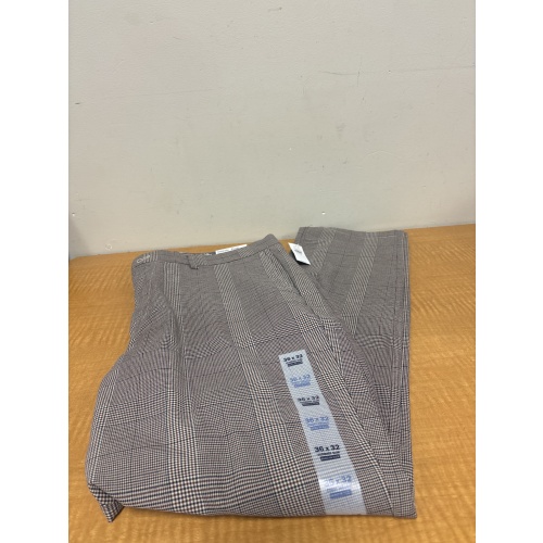 Bin29 ts New Old Navy men’s 36x32 slim plaid pants