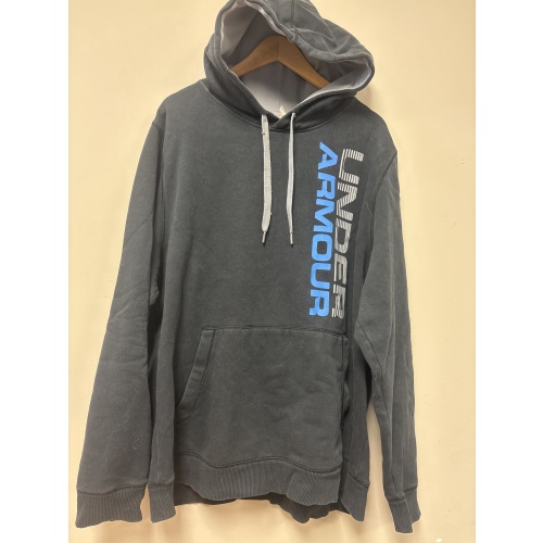 Bin33 ts Underarmour men’s XL black hoodie