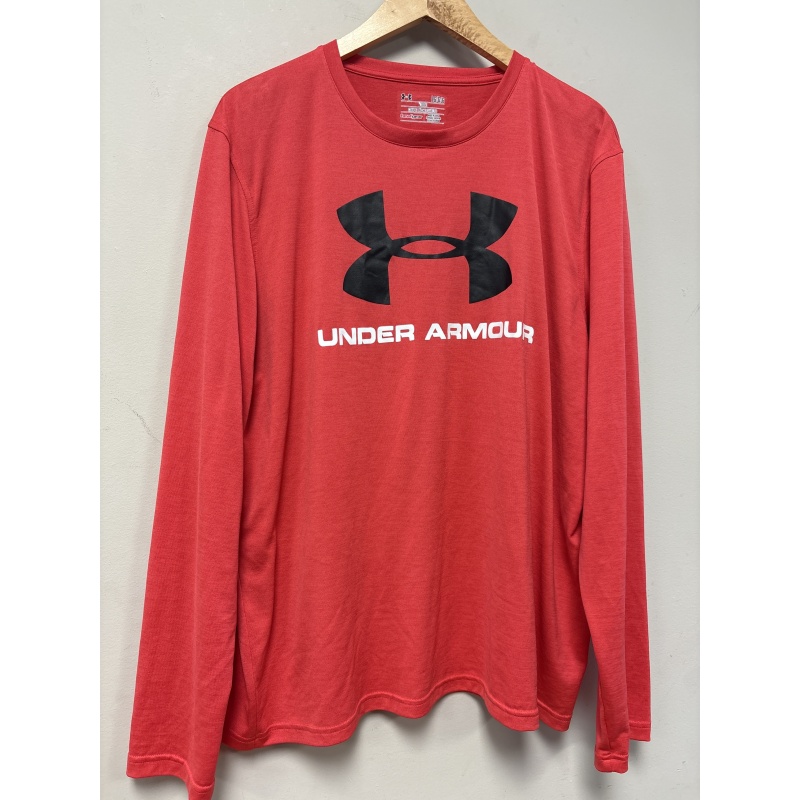 Bin10 ts Underarmour men’s large loose red shirt