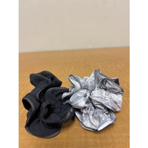 BinS ts Lululemon two scrunchies with reflective strips - one grey one black
