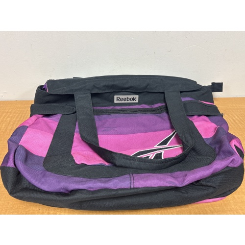 Bin93 ts Reebok black/pink/purple striped duffle bag