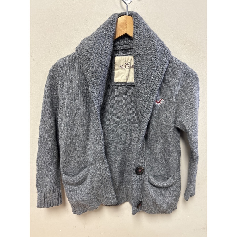 Bin15 ts Hollister women’s small grey cardigan