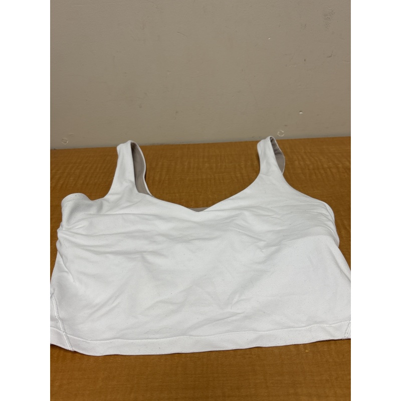 Bin15 ts Lululemon women’s 8 white sports tank