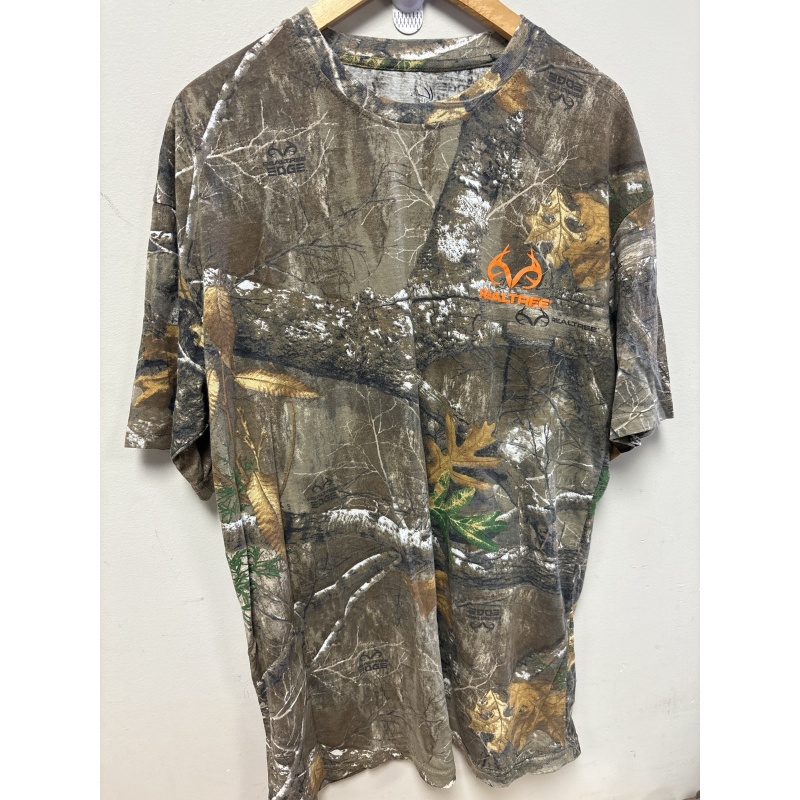 Bin69 ts RealTree men’s XL camo t shirt