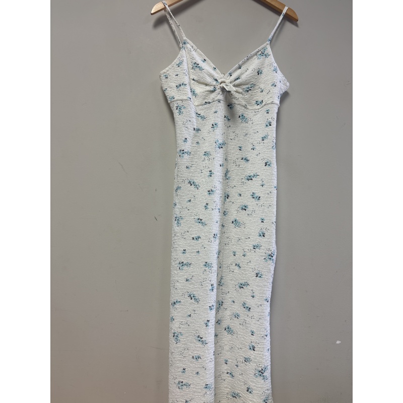Bin72 ts New women’s medium white with blue dress
