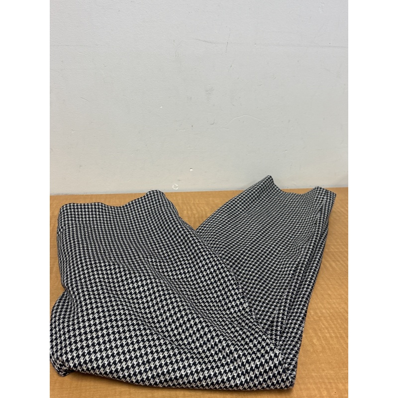 Bin72 ts H&M women’s 12 houndstooth pants